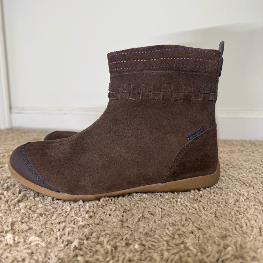 Stride Rite Made 2 Play Patricia Boot Chocolate Brown Suede Rubber Girls Size 3W
